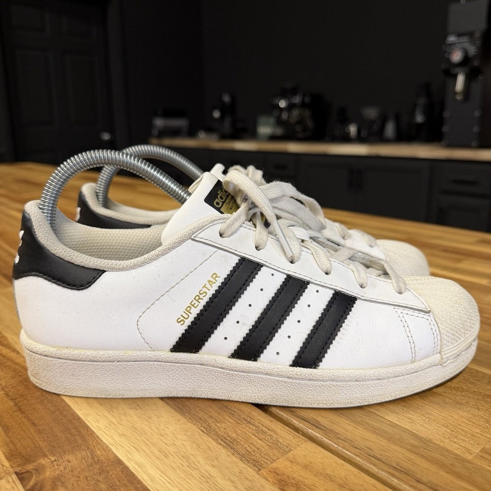 Adidas Originals Superstar Shell Toe Sneakers Mens Size 6 Shoe White Black Gold